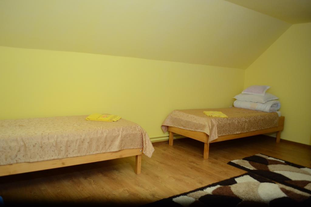 Ersa Panzio Hotel Bisericani  Room photo
